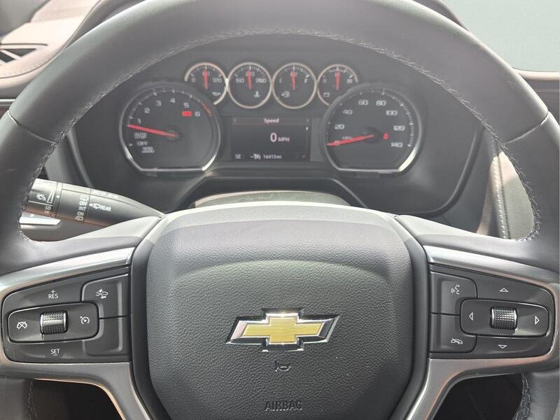 Used 2023 Ash CHEVROLET 2WD 4DR LS image 33