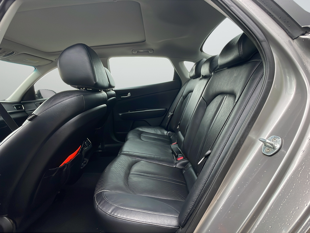 Used 2016 Gray Kia EX image 17