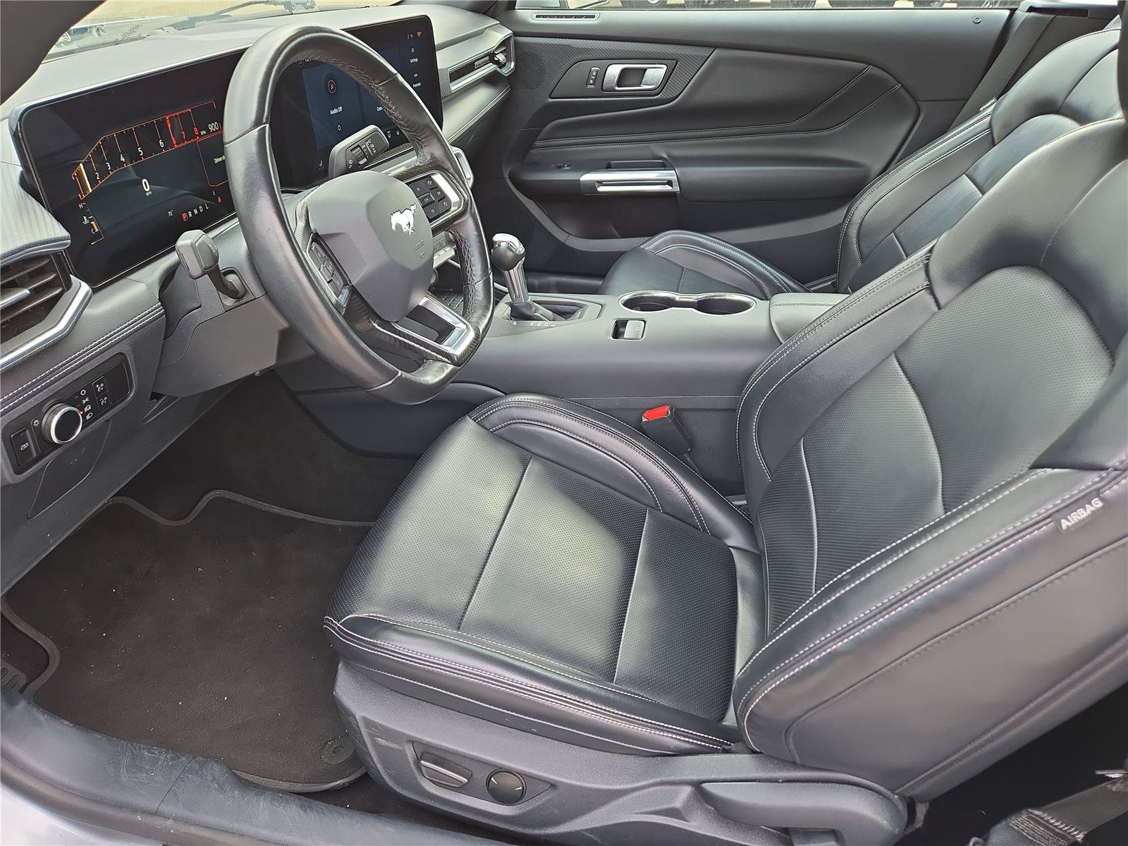 2024 Ford Mustang EcoBoost - Photo 18