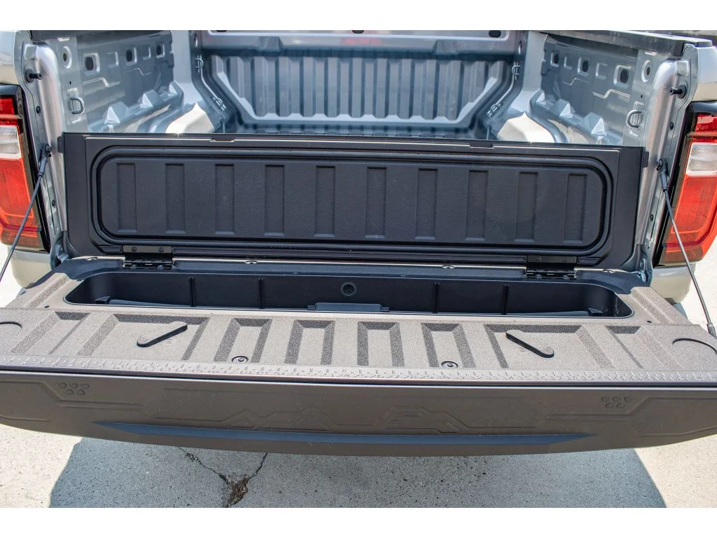 2026 GMC Canyon AT4 - Photo 13