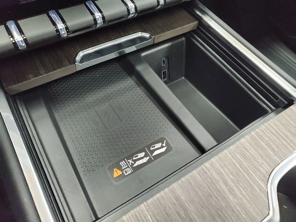 2026 GMC Acadia Denali - Photo 26