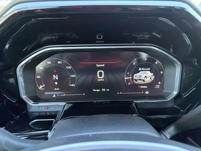 New 2026 Summit White GMC SLE image 33
