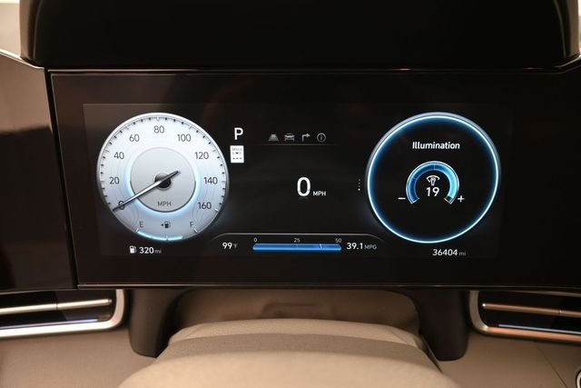 Used 2025 Red Hyundai SEL Convenience image 29