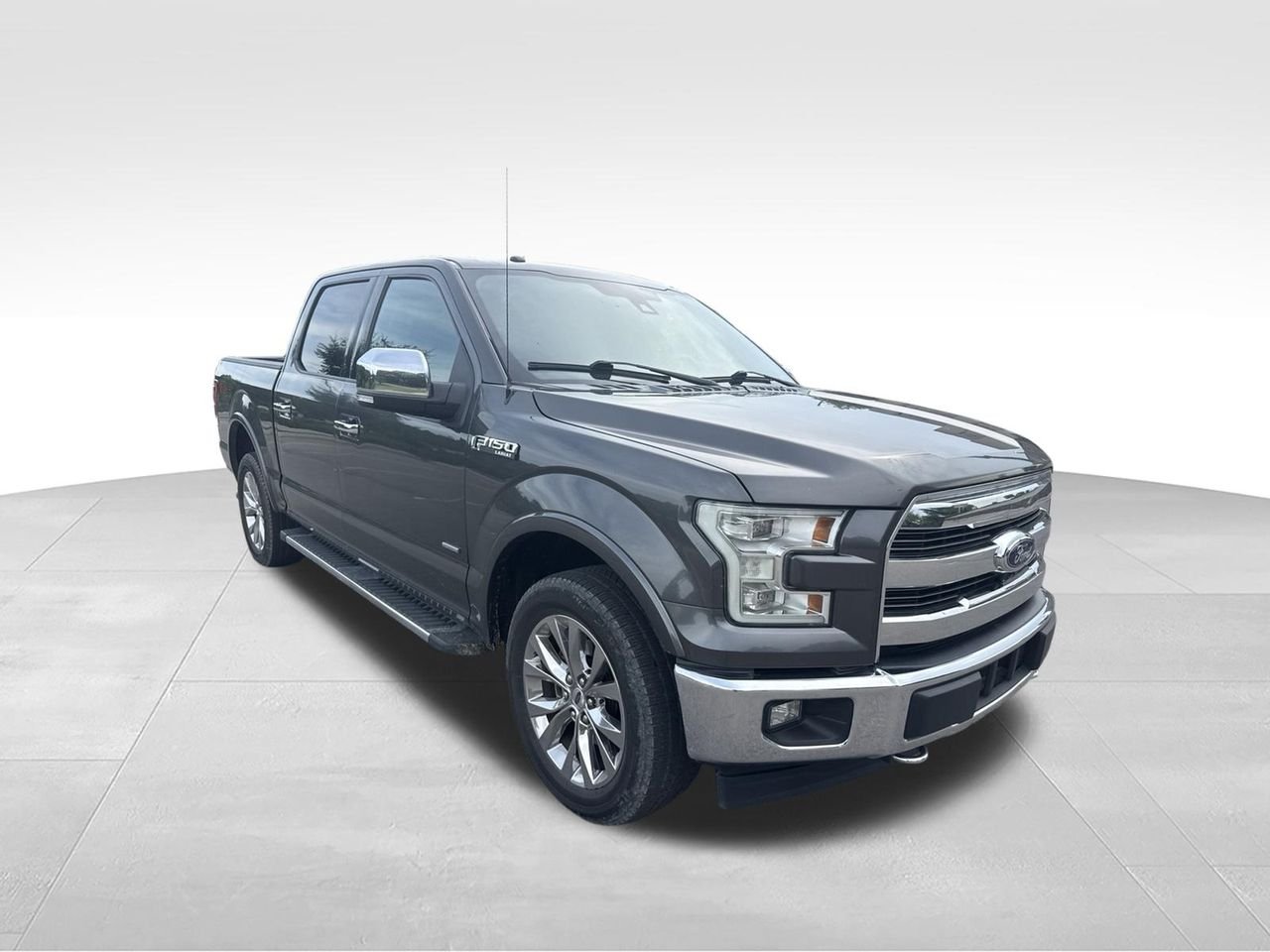 Used 2017 Gray Ford Lariat image 2