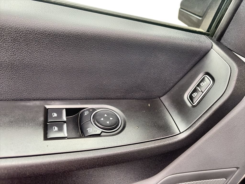 Used 2024  Ford XL image 24