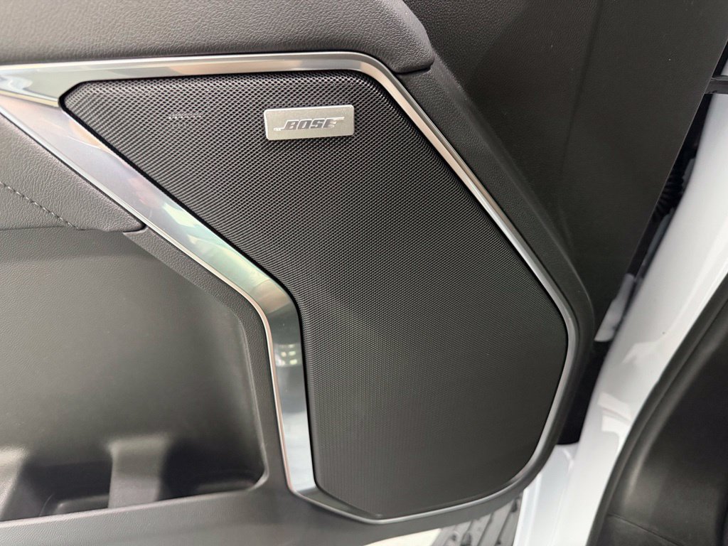 2026 GMC Sierra 1500 SLT - Photo 13