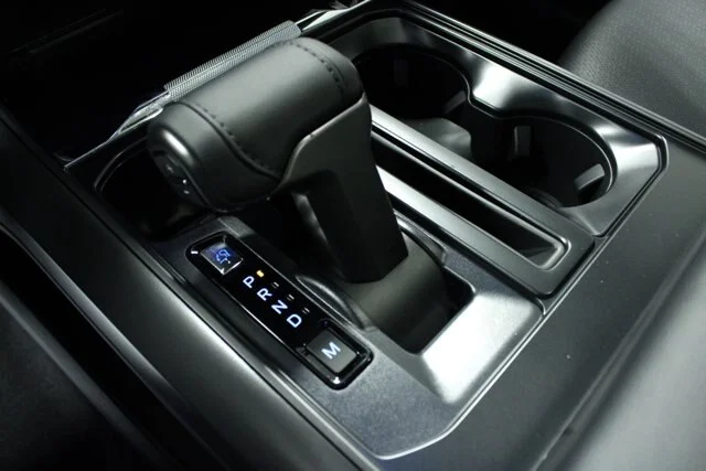 New 2026 Star White Metallic Tri-Coat Ford Lariat® image 51