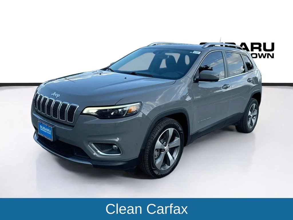 Used 2021 Gray Jeep Limited image 3