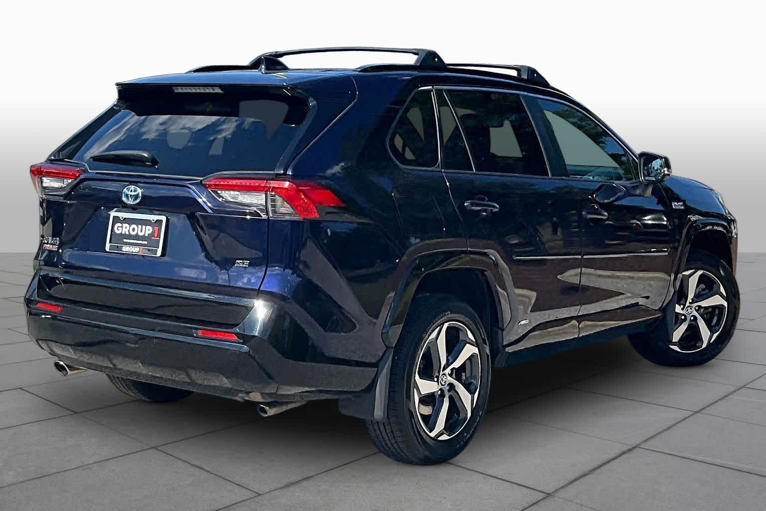 Used 2023 Blueprint Toyota SE image 13