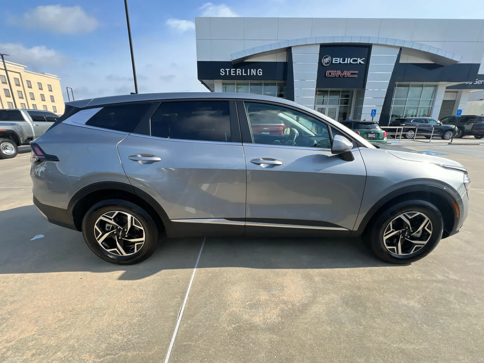 2025 Kia Sportage 2.5 LX AT AWD's photo