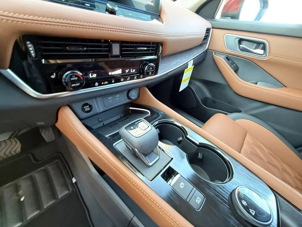 New 2026 Red Nissan Platinum image 22