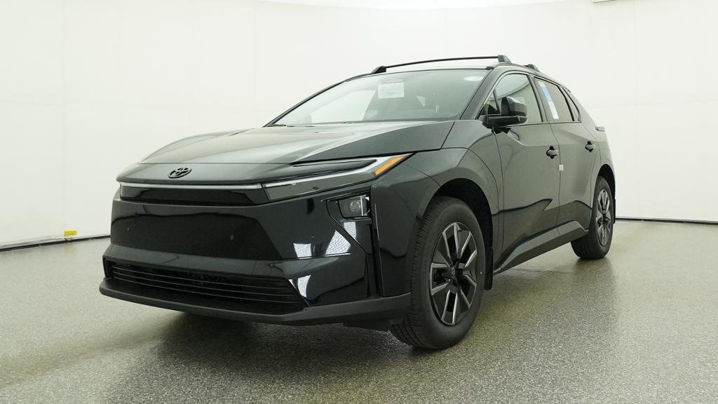 New 2026 Midnight Black Metallic Toyota XLE image 19