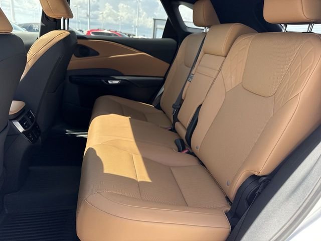 Certified Used 2025 White Lexus 350 Premium image 23