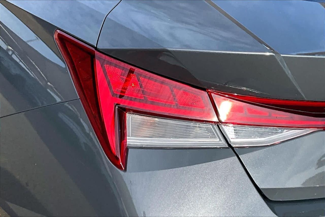 New 2026 Ecotronic Gray Hyundai Limited image 14