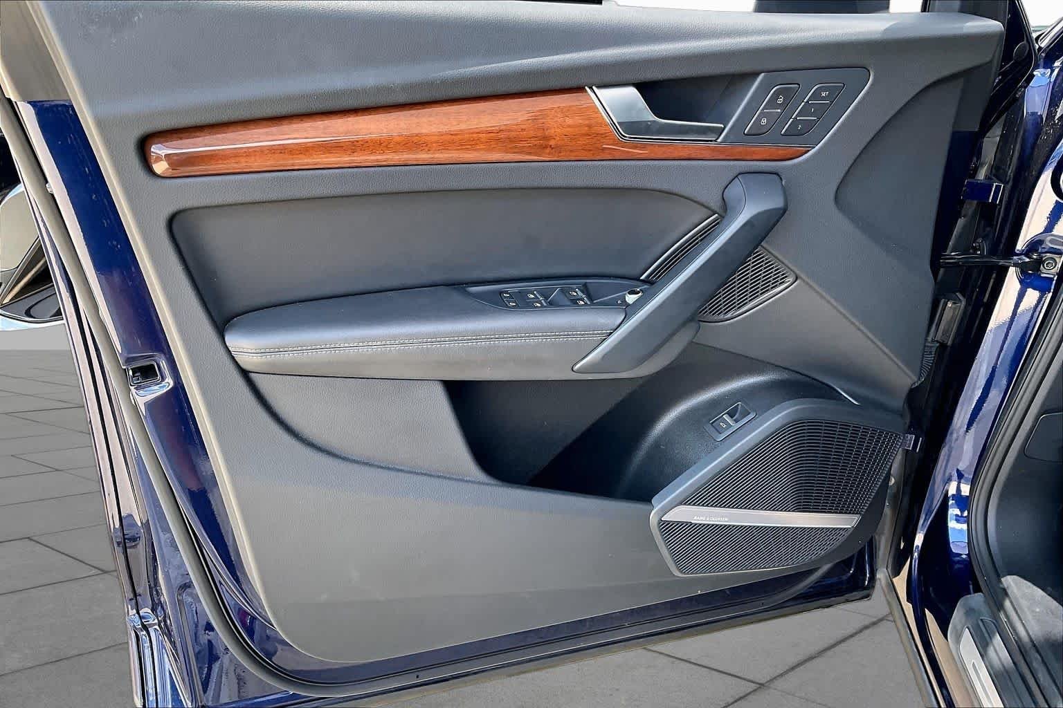 Used 2022 Navarra Blue Metallic Audi S line Premium Plus image 22