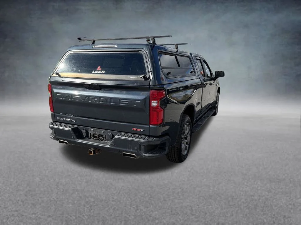 Used 2020 Gray Chevrolet RST image 5