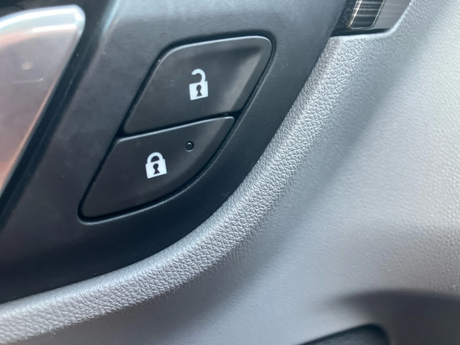 Used 2019 Quicksilver Metallic GMC SLT image 8