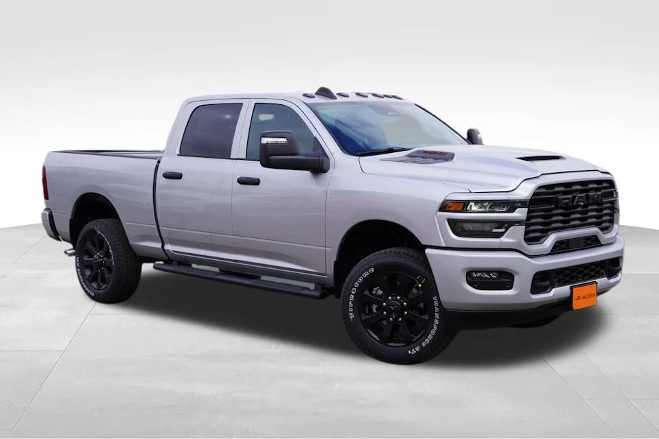 2026 RAM 2500 Tradesman/Black Express 4X4 Crew Cab SWB's photo