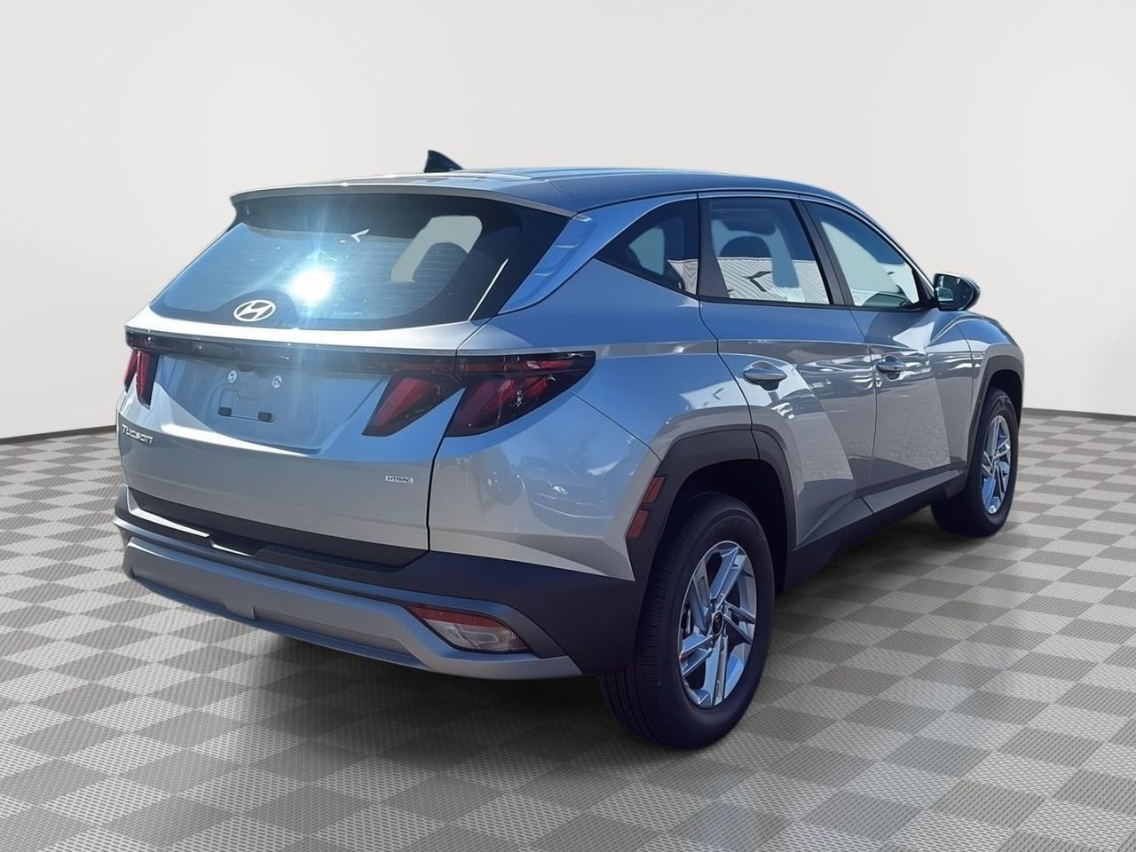 New 2026 Shimmering Silver Hyundai SE AWD image 28
