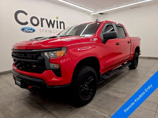 Used 2025 Red Chevrolet Custom Trail Boss image 9