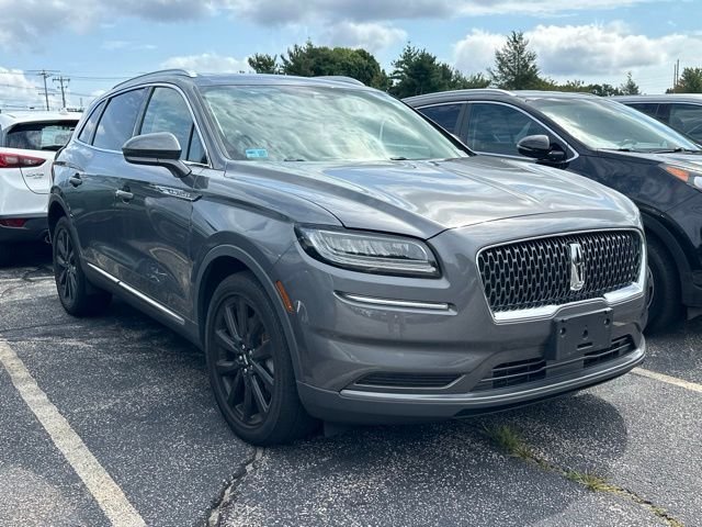 Used 2023 Gray Lincoln Reserve image 1