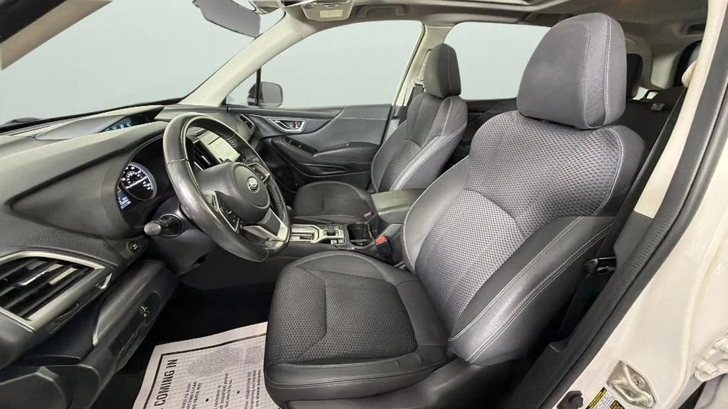 Used 2020 White Subaru Premium image 17