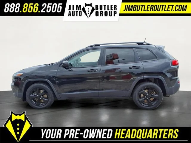 Used 2016  Jeep Altitude image 15