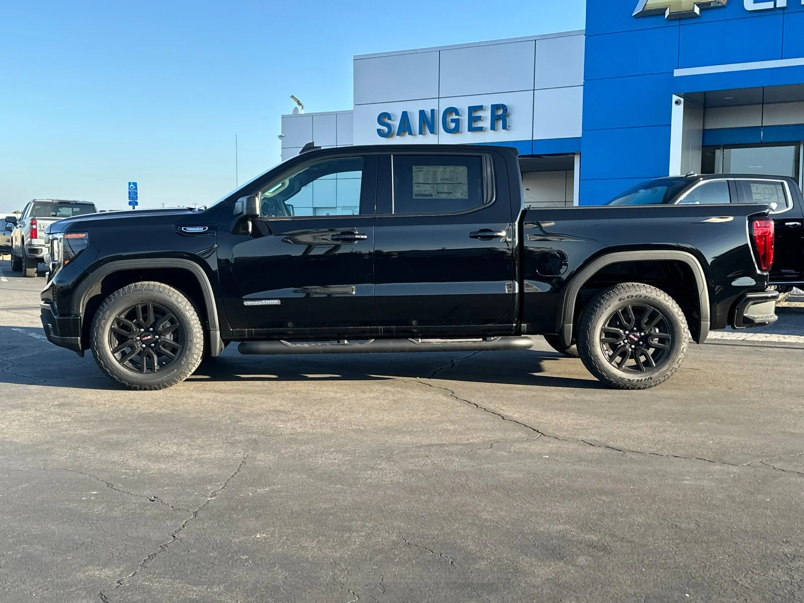New 2026 Onyx Black GMC Elevation image 7