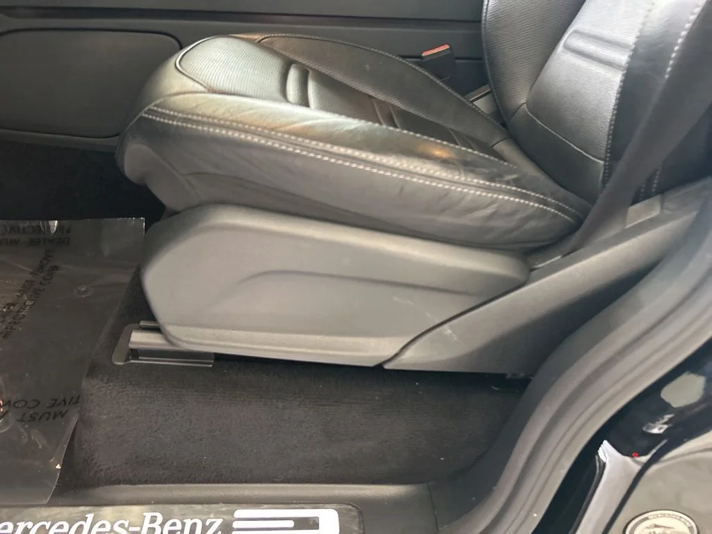 Used 2021 Black Mercedes-Benz G 550 image 52