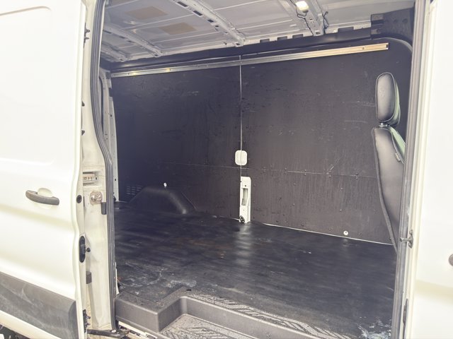 Used 2024 White Ford  image 13