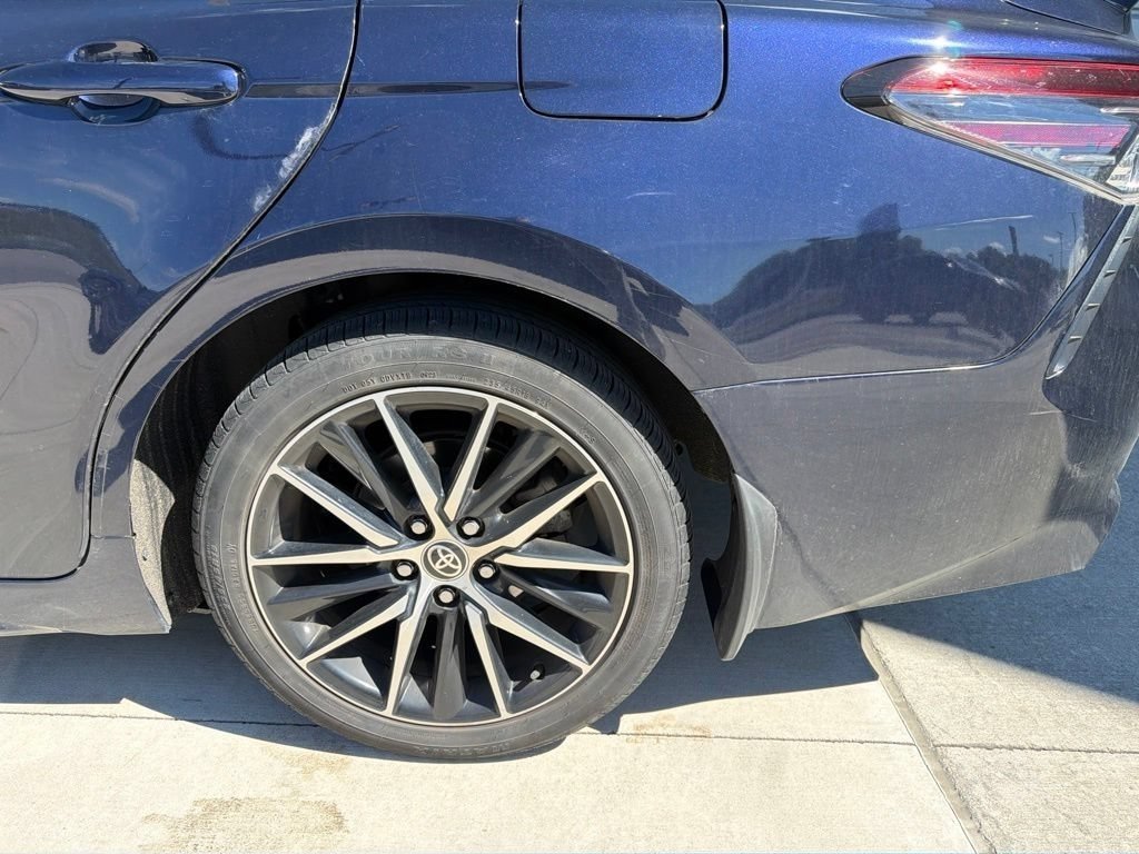 Used 2021 Blueprint Toyota SE image 11