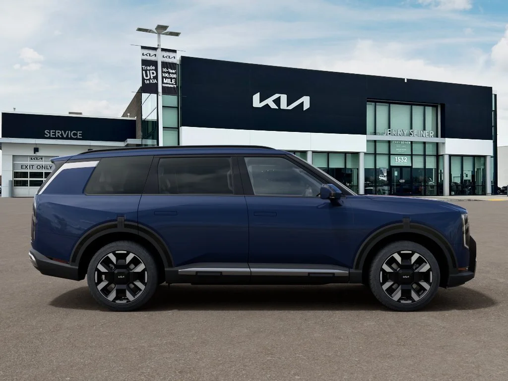 New 2027 Midnight Blue Kia S image 7