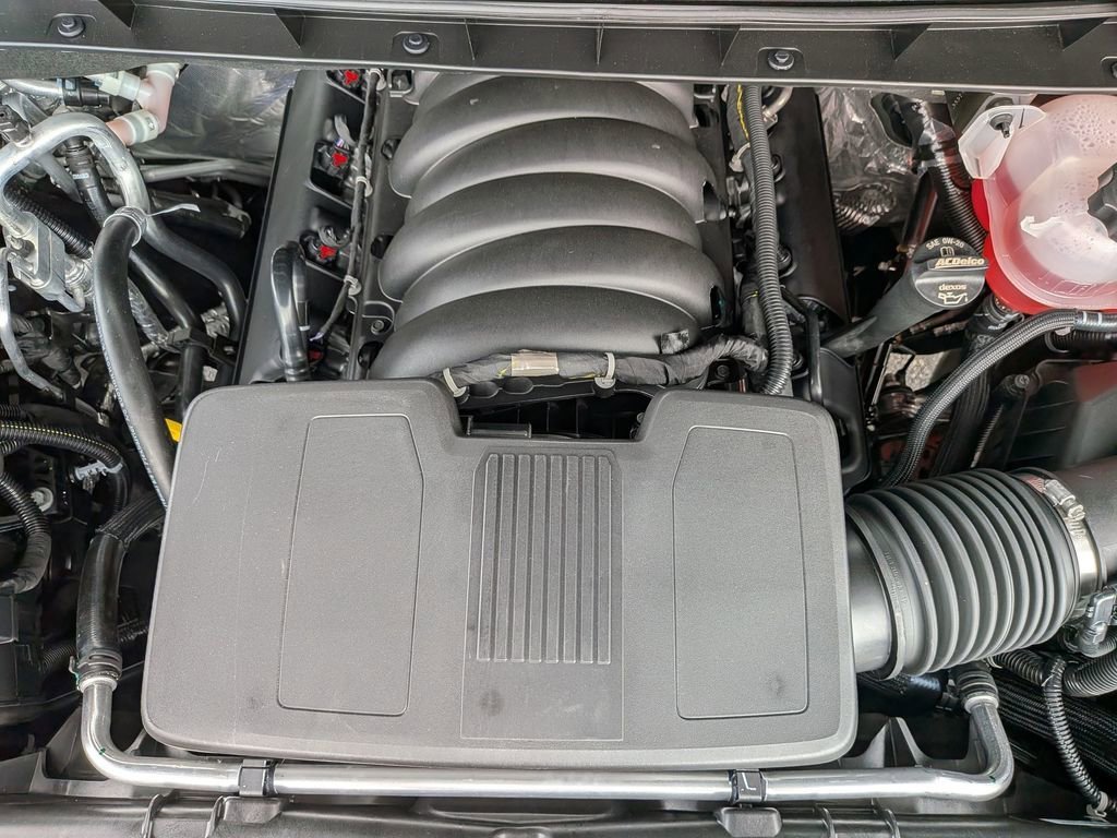 2026 Chevrolet Tahoe LS - Photo 12