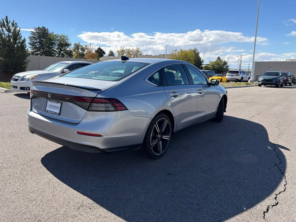 Used 2023 Lunar Silver Metallic Honda Sport image 5