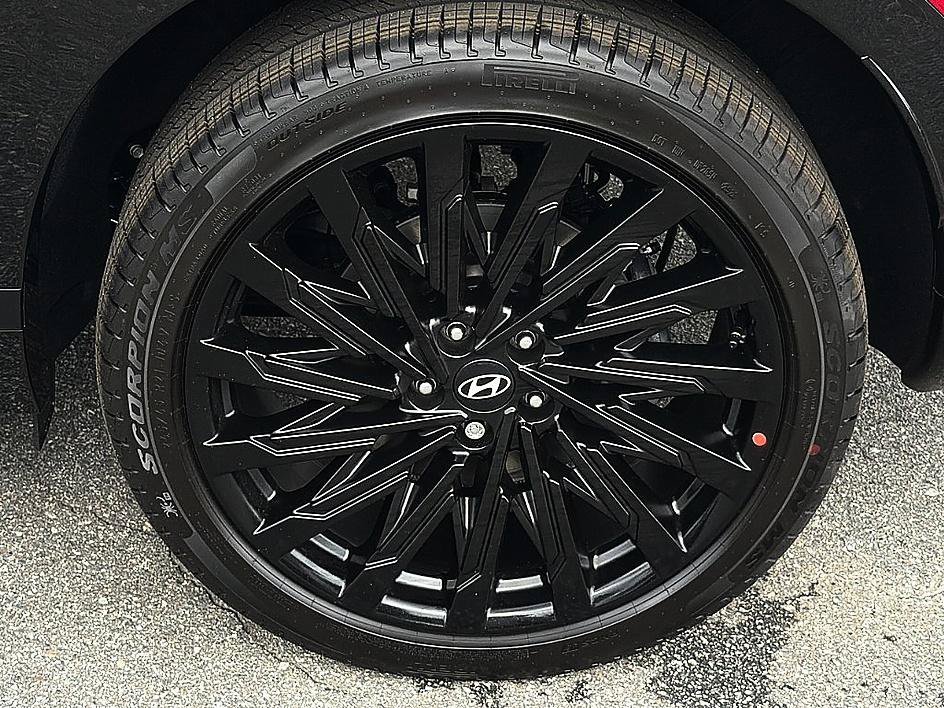 New 2027 Phantom Black Hyundai Calligraphy AWD image 5
