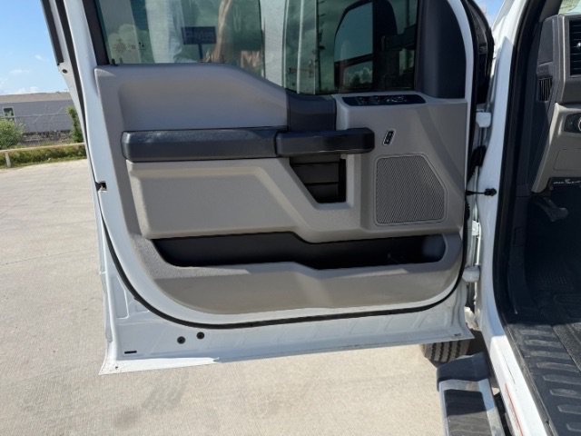 Used 2022 White Ford XL image 22