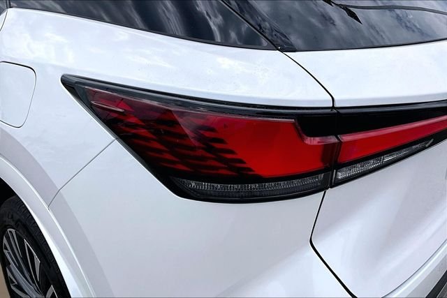 Used 2025 Eminent White Pearl Lexus 350 Premium Plus image 30