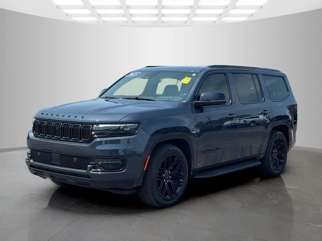 Certified Used 2025  Jeep Series II image 3