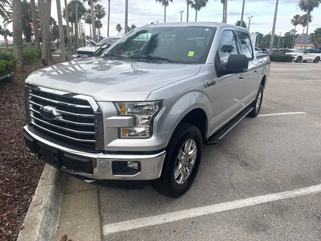 Used 2015 Silver Ford XLT image 3