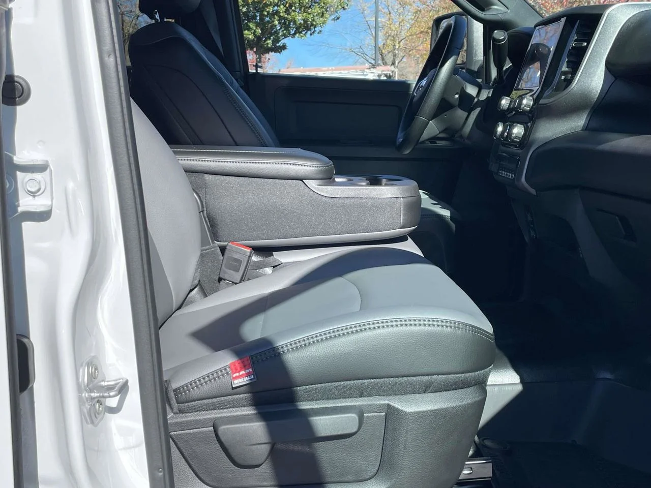2026 RAM 2500 Tradesman - Photo 33