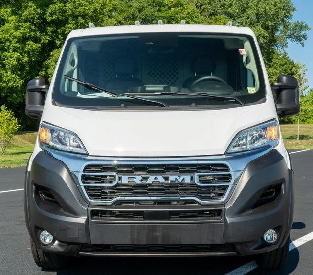 Used 2025 White Ram Base image 3