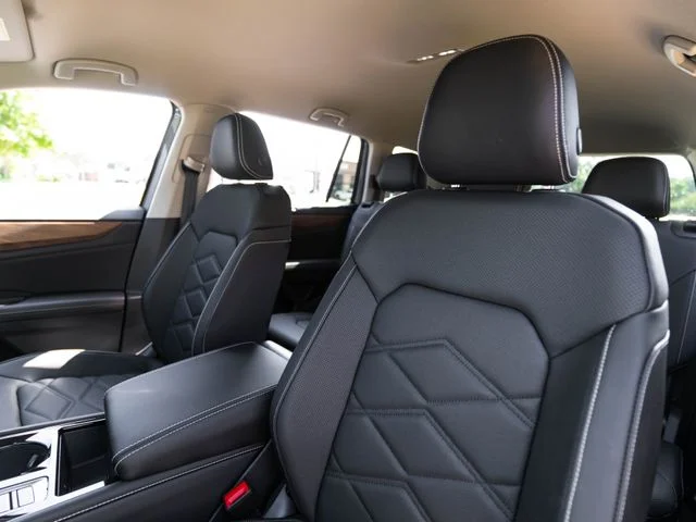 New 2026 Gray Volkswagen 2.0T SE w/Technology image 5
