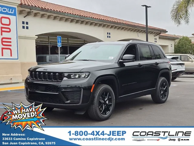 2026 Jeep Grand Cherokee Laredo Altitude