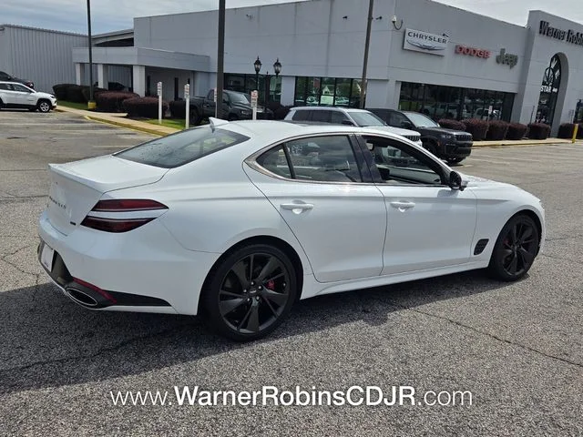 Used 2023 White Genesis 3.3T image 16