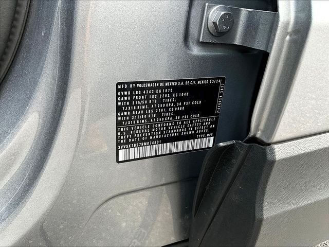 Used 2024 Silver Volkswagen 1.5T SE image 21