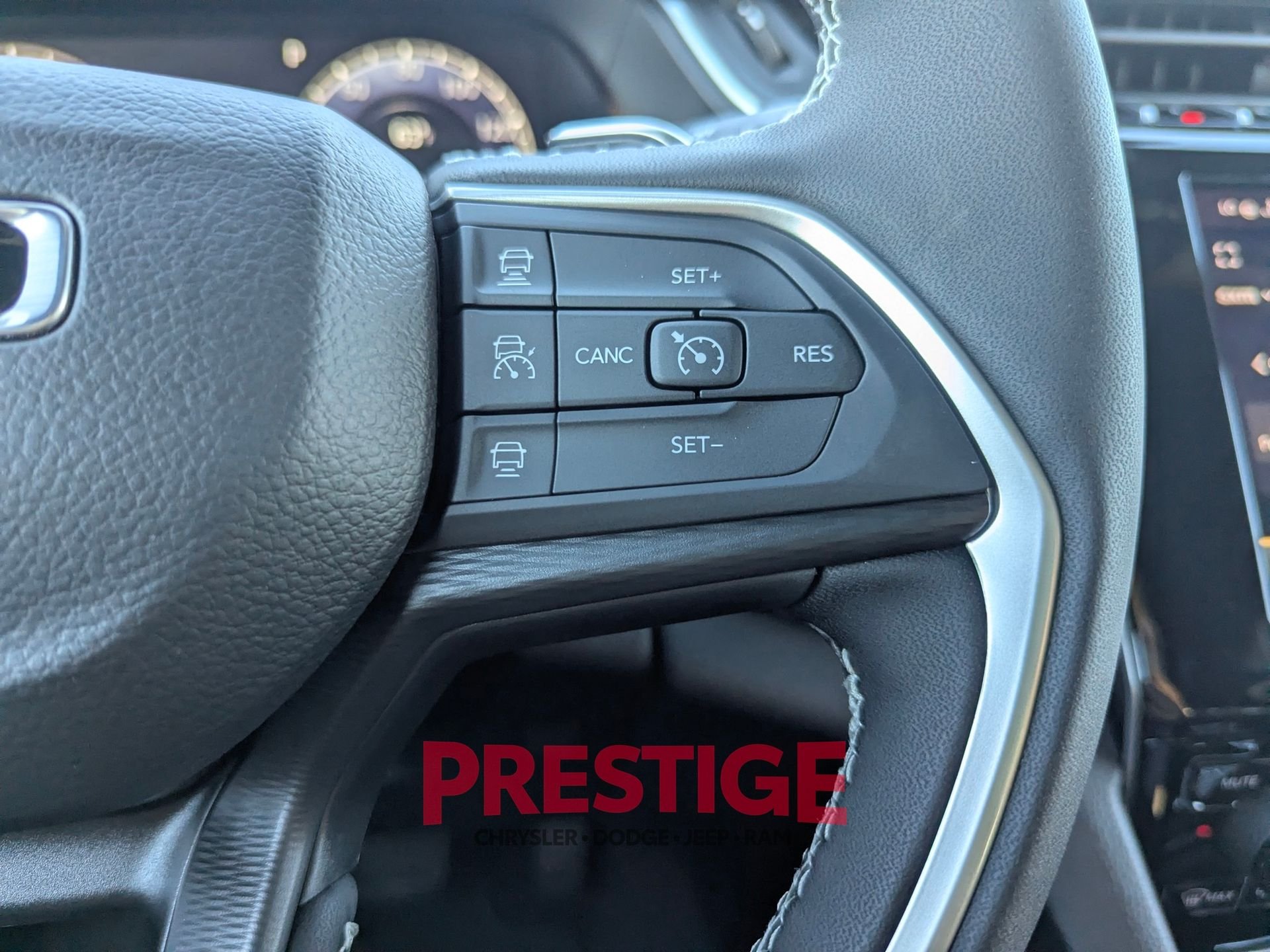 2025 Jeep Grand Cherokee Altitude - Photo 14