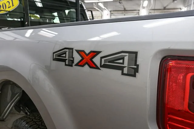 Used 2021 Silver Ford XL image 8