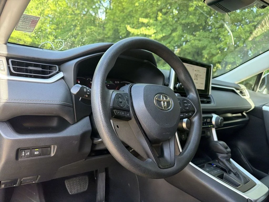 Used 2024 Silver Toyota XLE image 10