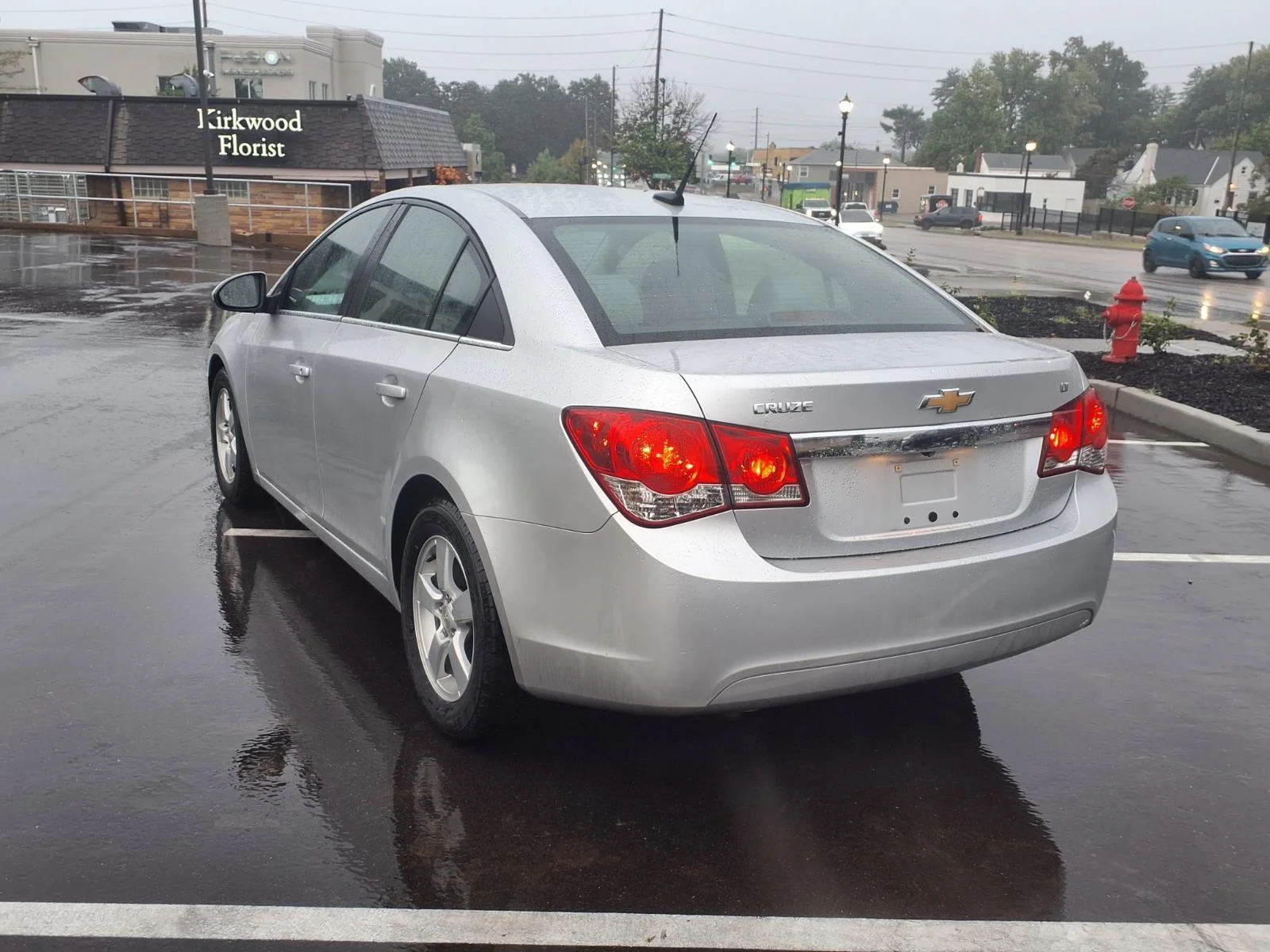 Used 2014 Silver Ice Metallic Chevrolet 1LT image 22