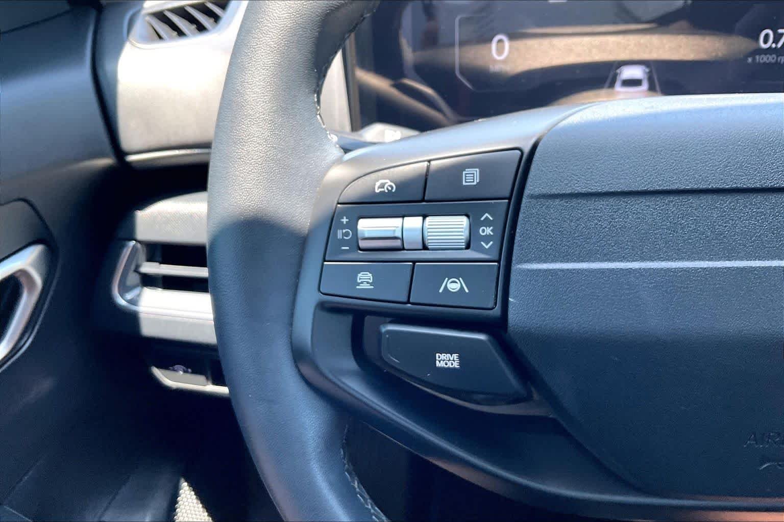 Used 2025 Interstellar Gray Kia EX image 22